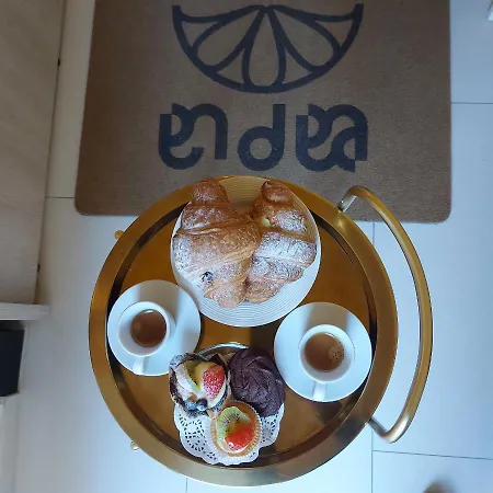 Bed & Breakfast Endea & Lounge