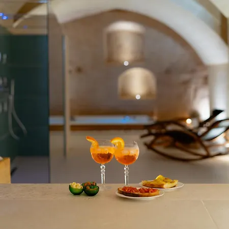 Endea & Lounge * Matera