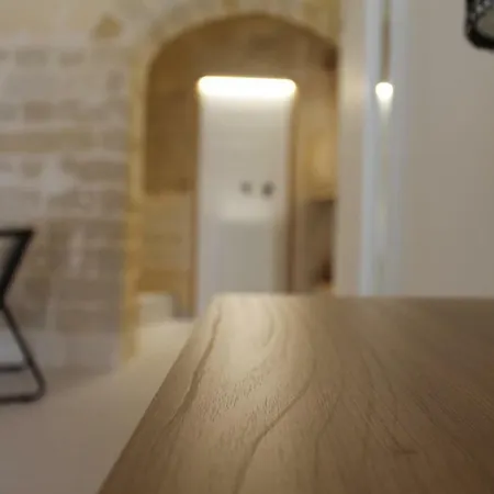 Endea & Lounge * Matera